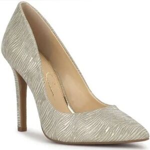 Jessica Simpson Champagne Metallic Pointed Toe Pump